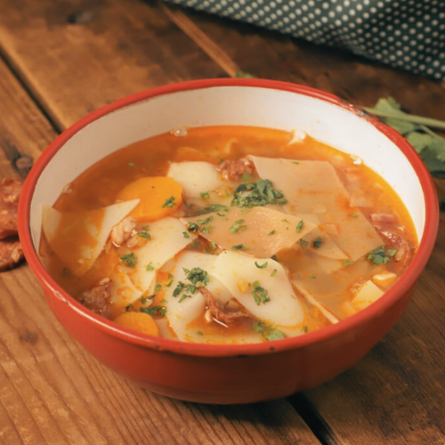 Lebbencsleves - Ungersk soppa med tunn pasta och potatis